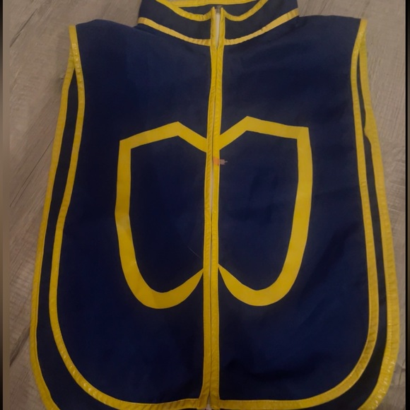 Kurapika Hunter X Hunter Cosplay Costume Size S HAS SMALL PAINT STAIN ON FRONT - Picture 1 of 6